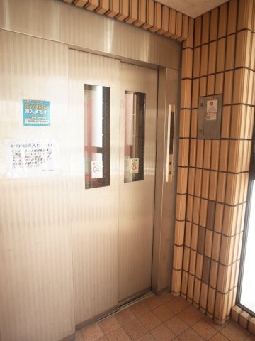 拡大写真:ヴェルビュ桜町 4階407のその他共有部分