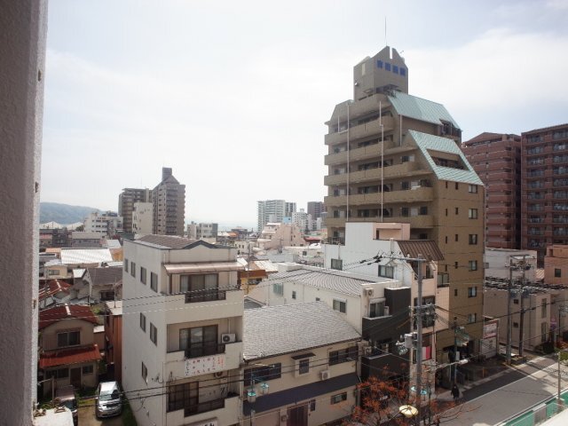 拡大写真:ヴェルビュ桜町 4階407の展望