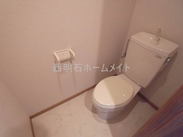 拡大写真:クレール有瀬 1階1のトイレ