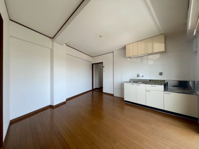 拡大写真:赤峯マンション 2階201の居間