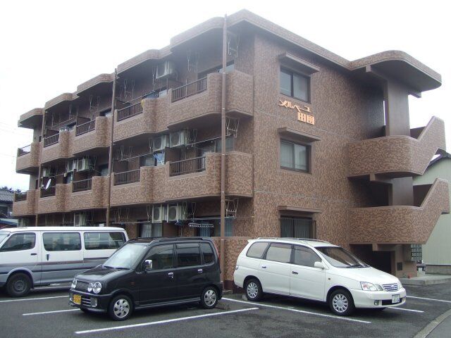 メルベーユ田園の外観