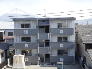 ルミエールⅢ：賃貸物件情報 | 静岡県富士市／ホームメイト