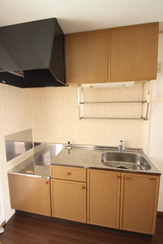 拡大写真:セジュール元町 2階202のキッチン