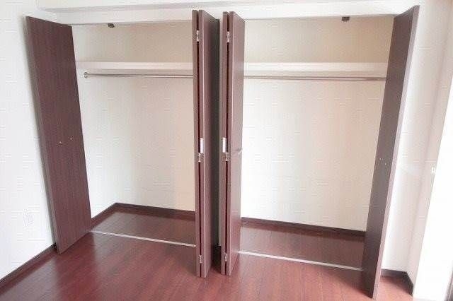 拡大写真:ライオンズタワー岡山表町 11階1101の収納