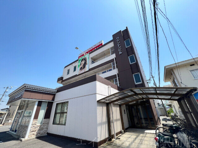 拡大写真:スリム平野 2階206の建物外観
