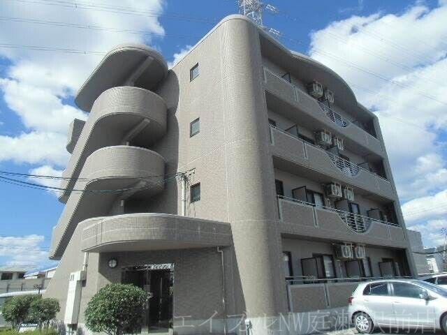 拡大写真:ニューメゾン森安 4階403の建物外観