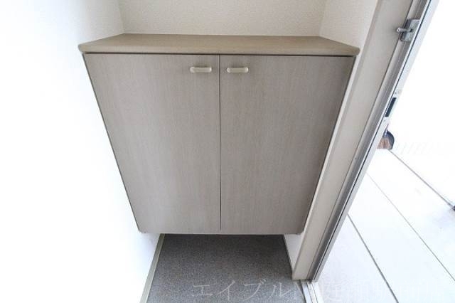 拡大写真:ベルリーフ花尻B 2階202の玄関