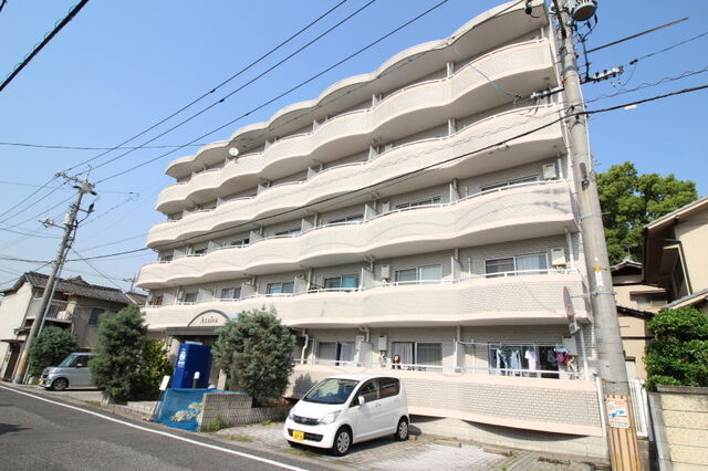 拡大写真:アザレア七日市 4階407のロビー