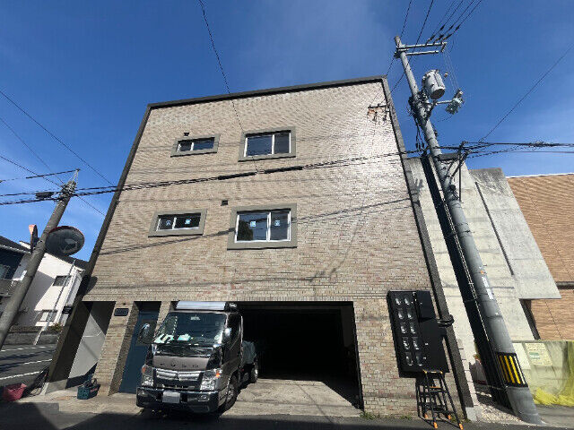 拡大写真:ラ・ターシュ広瀬町 2階201の建物外観