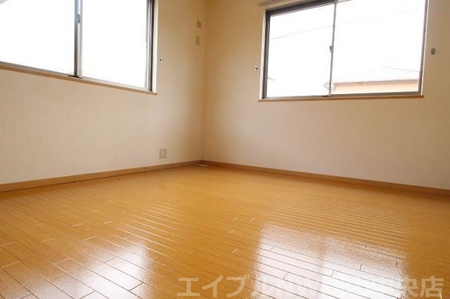 拡大写真:ペアフィールド A棟 2階201のその他部屋・スペース
