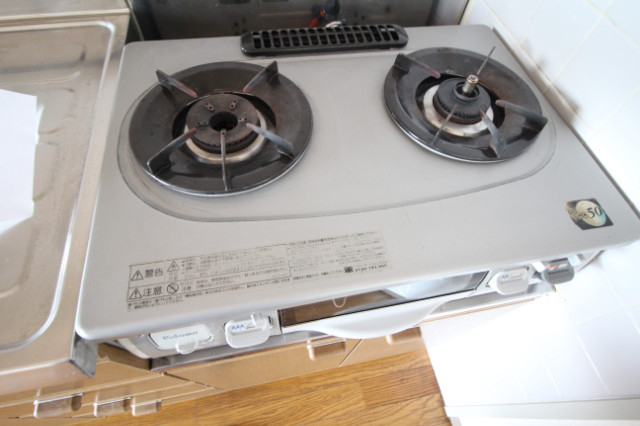 拡大写真:アザレア七日市 4階407のキッチン