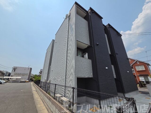 拡大写真:ADC高島リブレ 2階202の建物外観