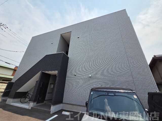 拡大写真:ADC高島リブレ 2階202の建物外観