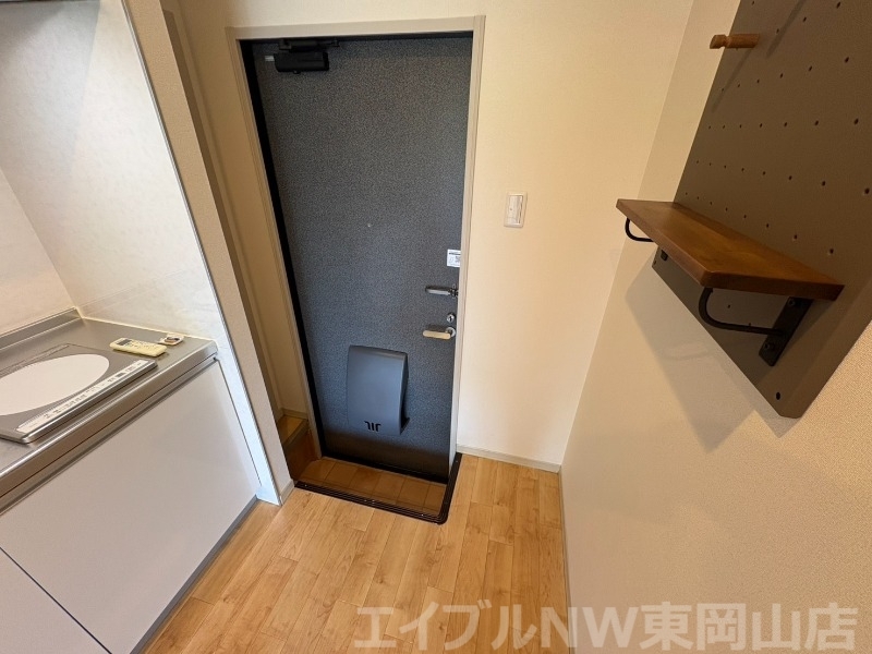 拡大写真:ピュアメゾン B棟 1階101の玄関