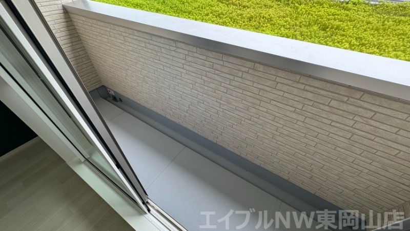拡大写真:ソラリオ 1階101のバルコニー
