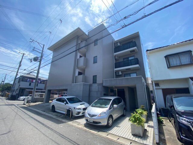 松下ハイツ瑞穂通の外観