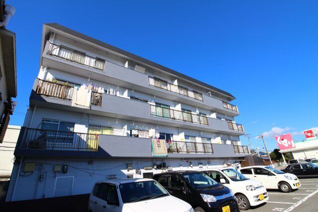 拡大写真:高津橋マンション 3階302の外観