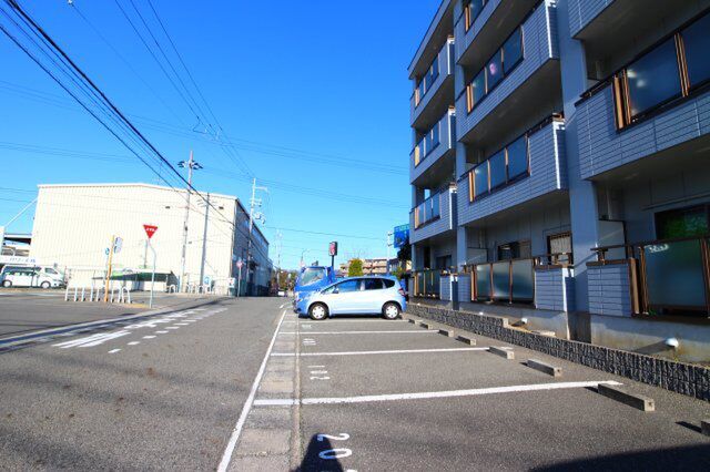 拡大写真:ディアコートK 1階103の外観