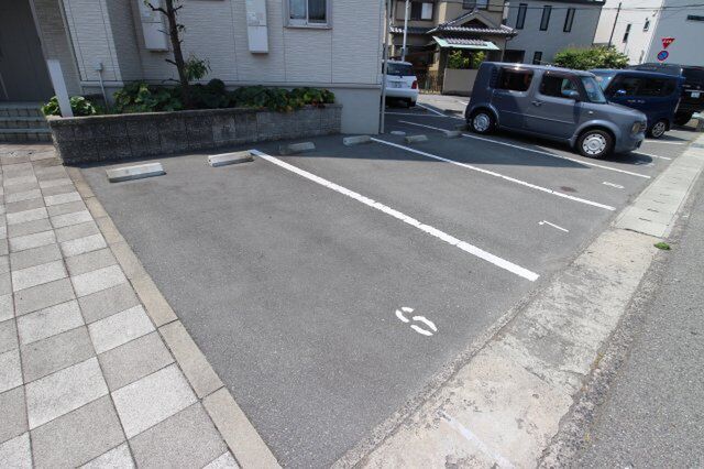 拡大写真:プランドール中道 2階A202の外観