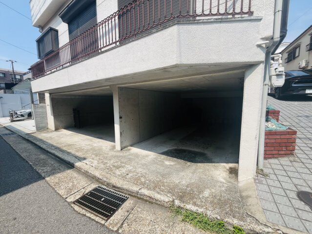 拡大写真:離宮前町1丁目戸建 1階〆の外観