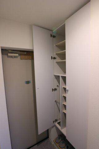 拡大写真:サンクラッソ垂水五色山 1階101の収納