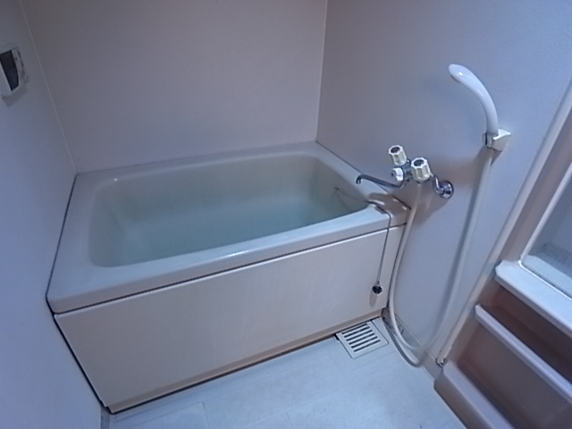拡大写真:ベルトピア塩屋I 3階301の風呂