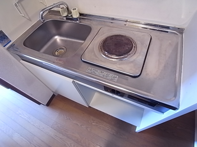 拡大写真:エストレーラ五色山 2階205のキッチン