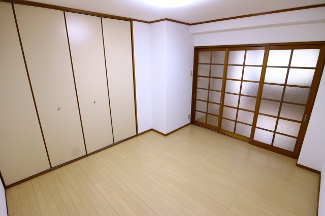 拡大写真:星ヶ丘アパートメント 2階202の内装