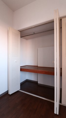 拡大写真:ル・パレ須磨 9階901の収納