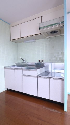 拡大写真:神戸市西区伊川谷町潤和 4階403のキッチン