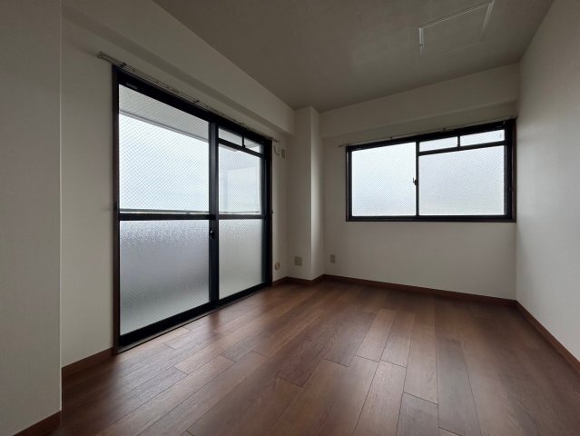 拡大写真:マノワールINO 4階402の寝室