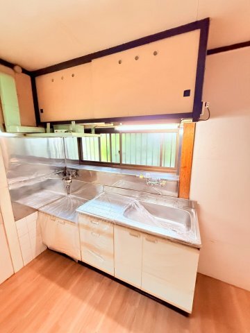 拡大写真:星が丘2丁目戸建 1階0のキッチン