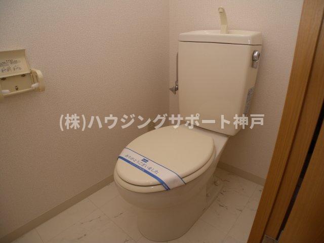 拡大写真:クオリティーナカハシ 1階101のトイレ