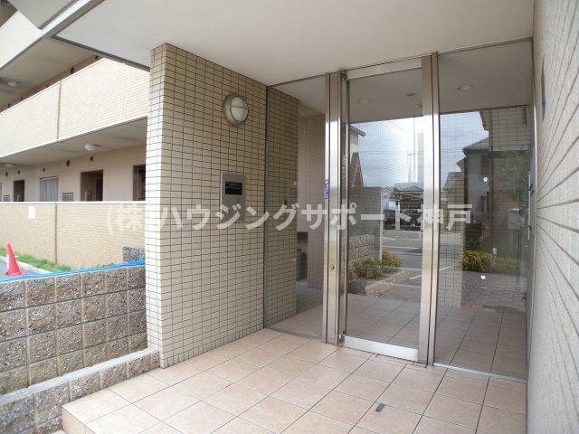 拡大写真:クオリティーナカハシ 1階101のエントランス