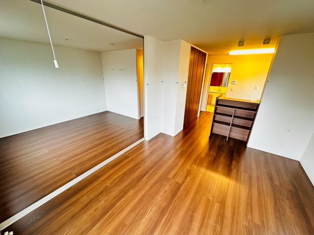 拡大写真:アトリオコートあかし 1階101の居間
