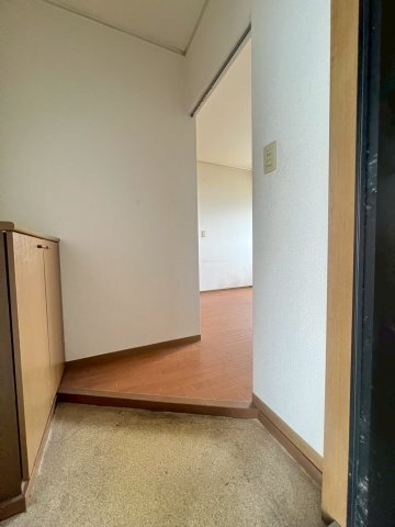 拡大写真:サクレクール・コーベ 2階205の玄関