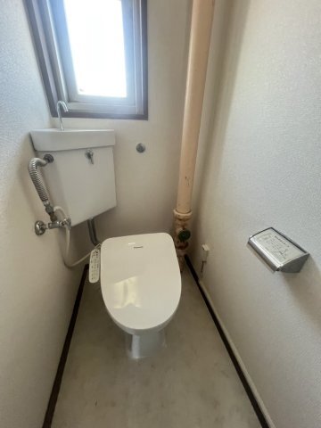 拡大写真：高倉台2団地10号棟 5階501のトイレ