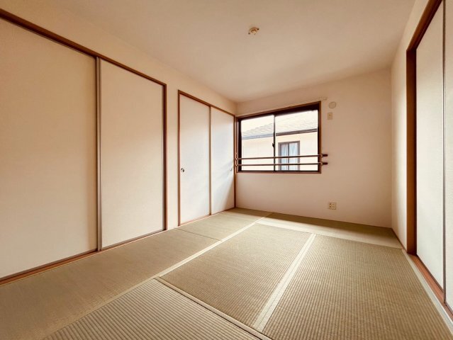 拡大写真:グランディールNKT 2階202の子供部屋