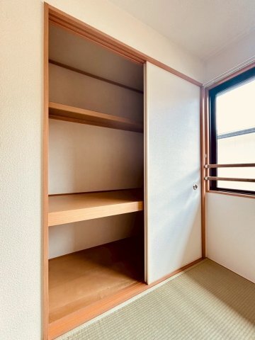拡大写真:グランディールNKT 2階202の収納
