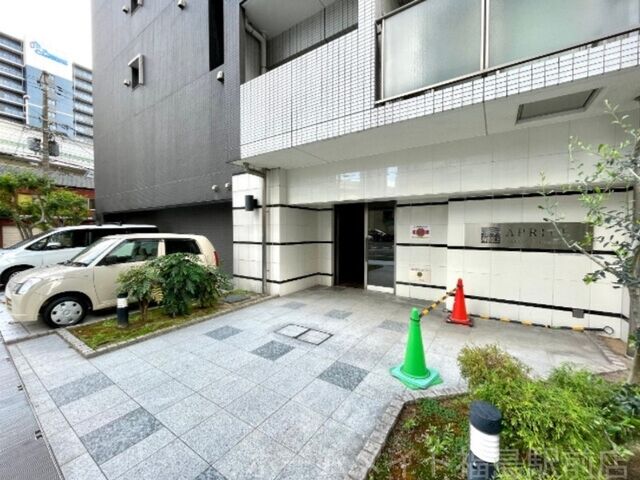 拡大写真:アプリーレ堺筋本町 6階605のエントランス