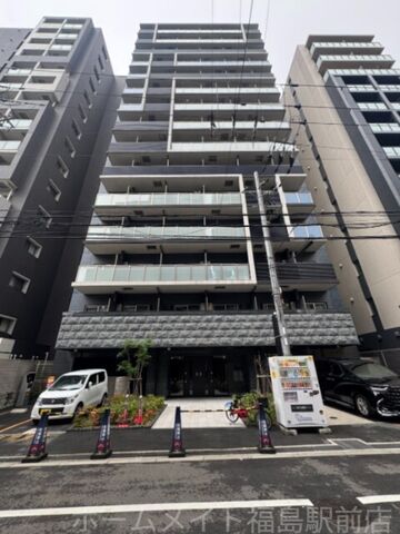 プレサンス堺筋本町ディスティニーの外観
