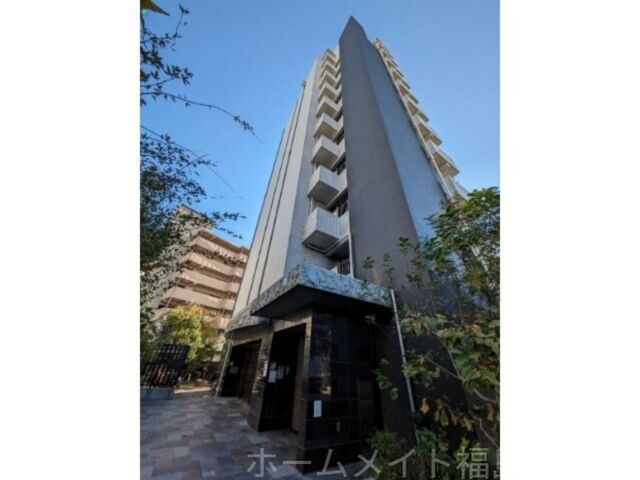 NORTH VILLAGE BIRTH PLACEの外観