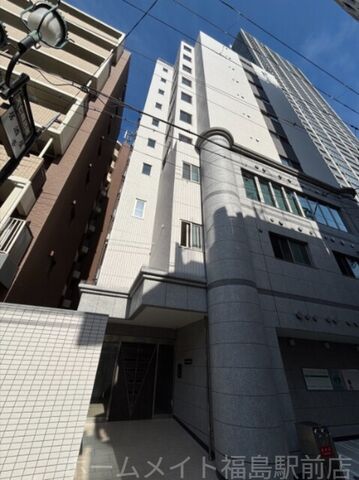 エクレレメディコ天六の外観