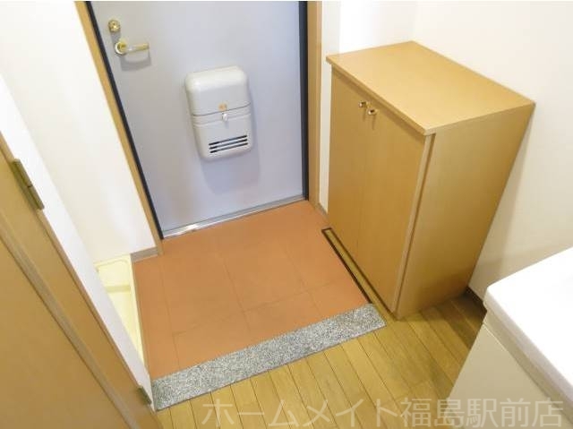拡大写真:アークワン 5階503の玄関