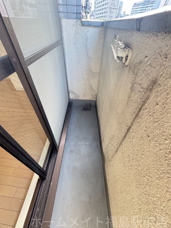 拡大写真:グレーコートファイブ 4階401のバルコニー