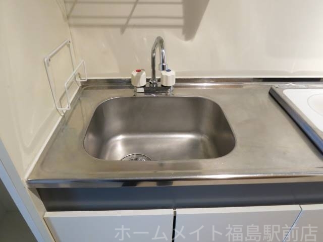 拡大写真:セイワパレス堂島シティ 3階301のキッチン