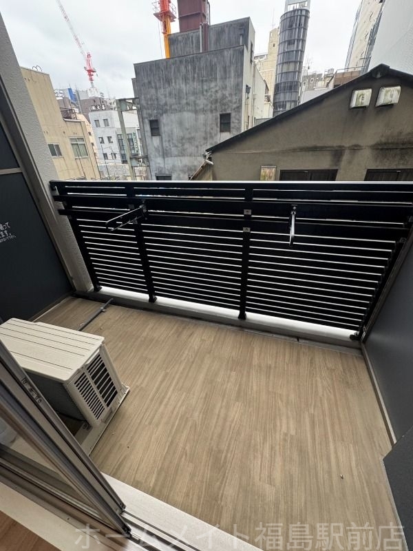 拡大写真:プレサンス堺筋本町ディスティニー 5階510のバルコニー