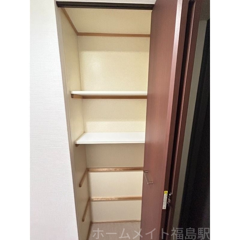 拡大写真:レジディア靭公園 2階207の内観