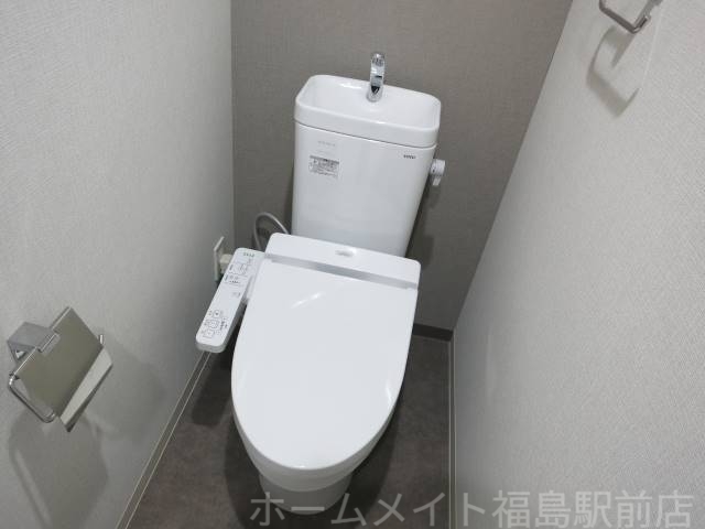 拡大写真:セイワパレス福島駅前 4階404のトイレ