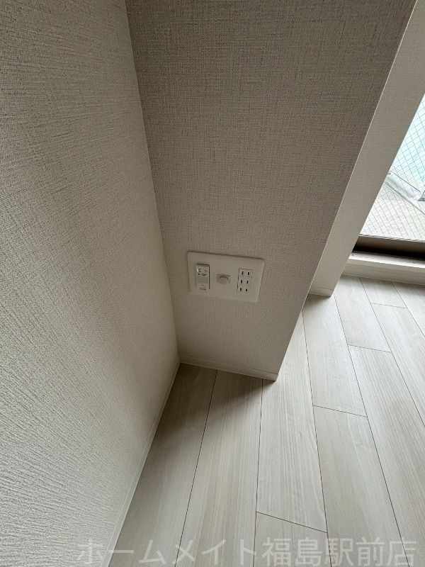 拡大写真:コンフォリア・リヴ大阪本町 4階401の内観